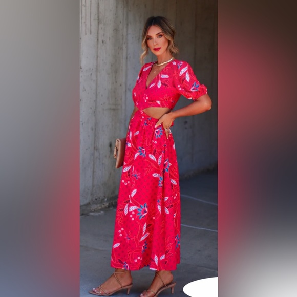 Brand new cut out dress !! - Picture 2 of 5